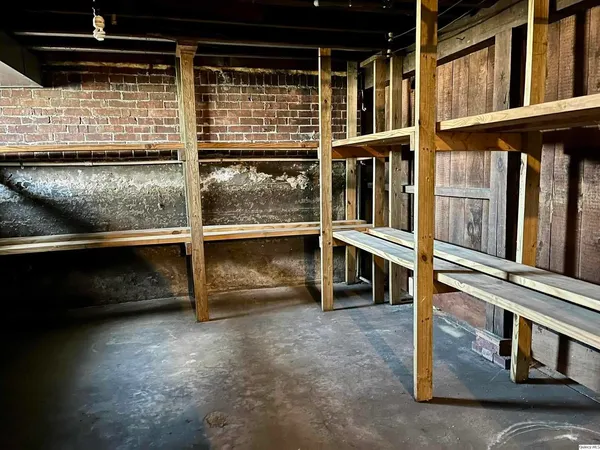 $154,900 | 100 South Franklin Street, Clayton, IL 62324