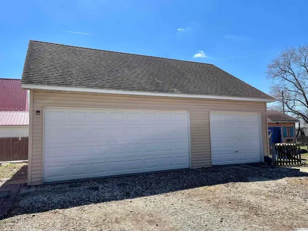 $154,900 | 100 South Franklin Street, Clayton, IL 62324