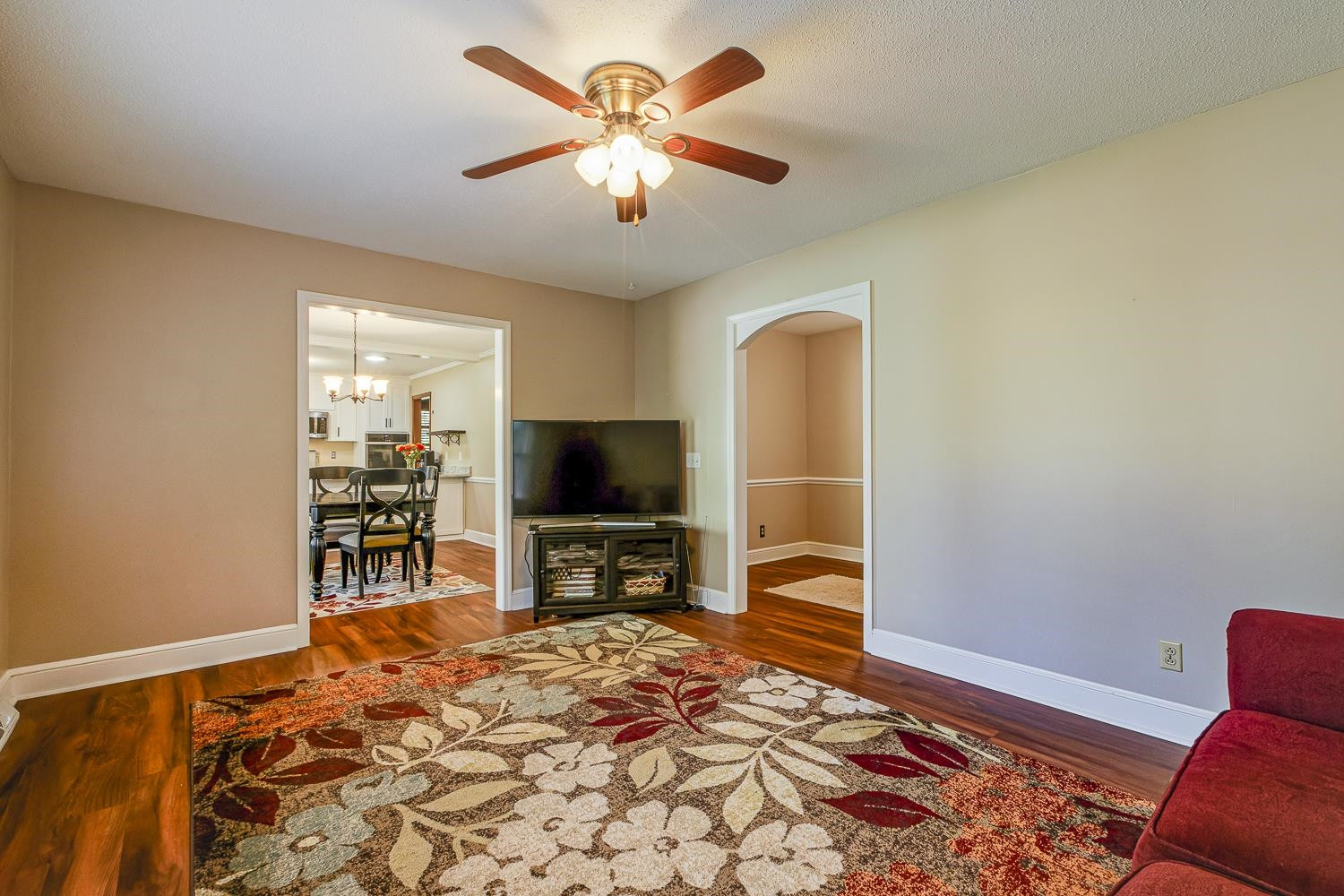 1308 Hampton Valley Road Cary, NC 27511 - Photo 9 of 42 Living Room