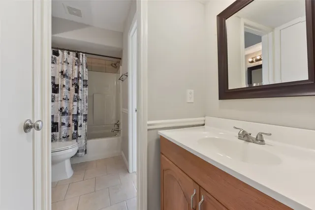 $165,000 | 1941 Country Village Boulevard, Unit A, Humble, TX 77338