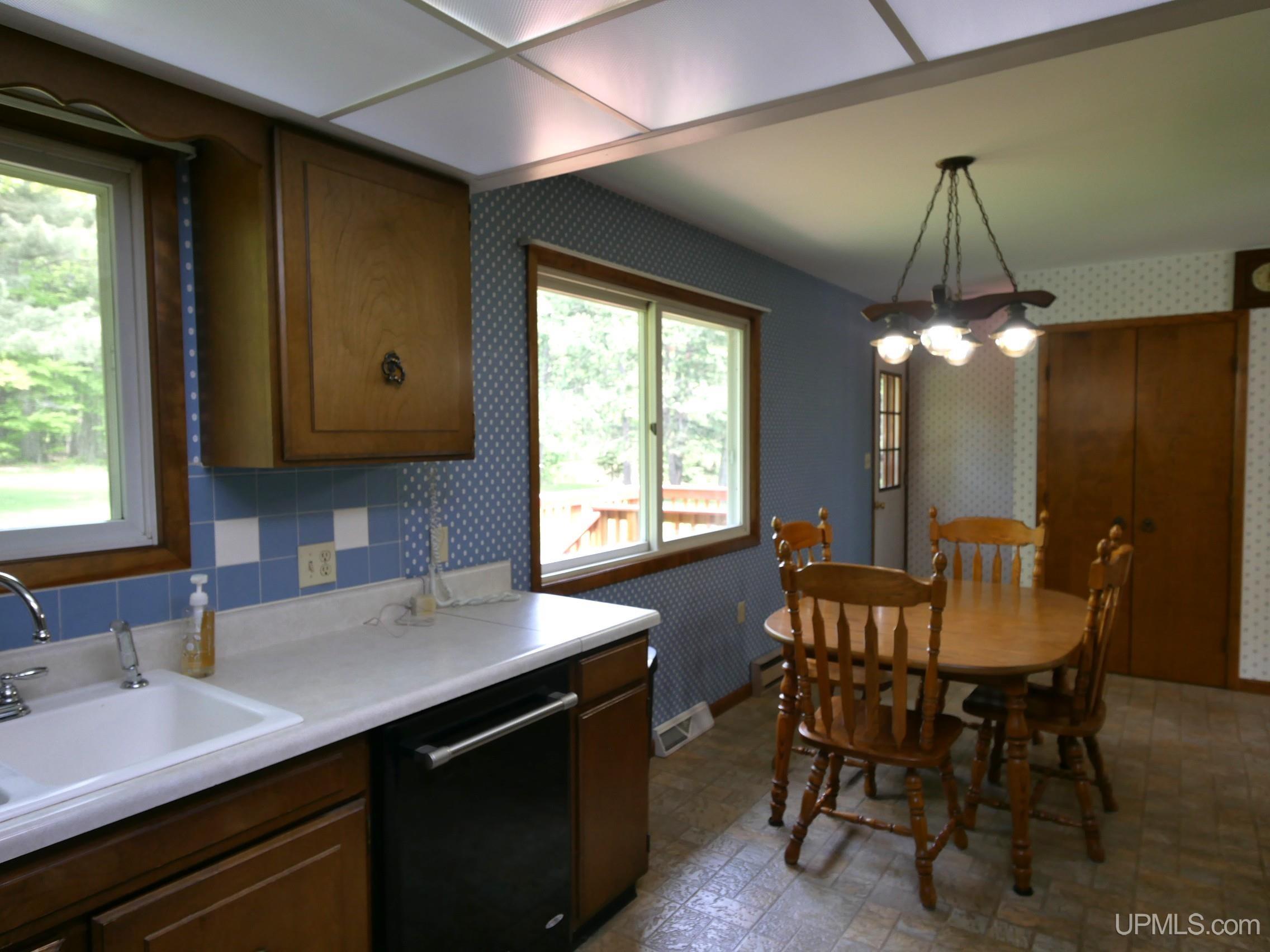 26514 Hendrickson Road Calumet, MI 49913 - Photo 13 of 69 Gallery Image 13