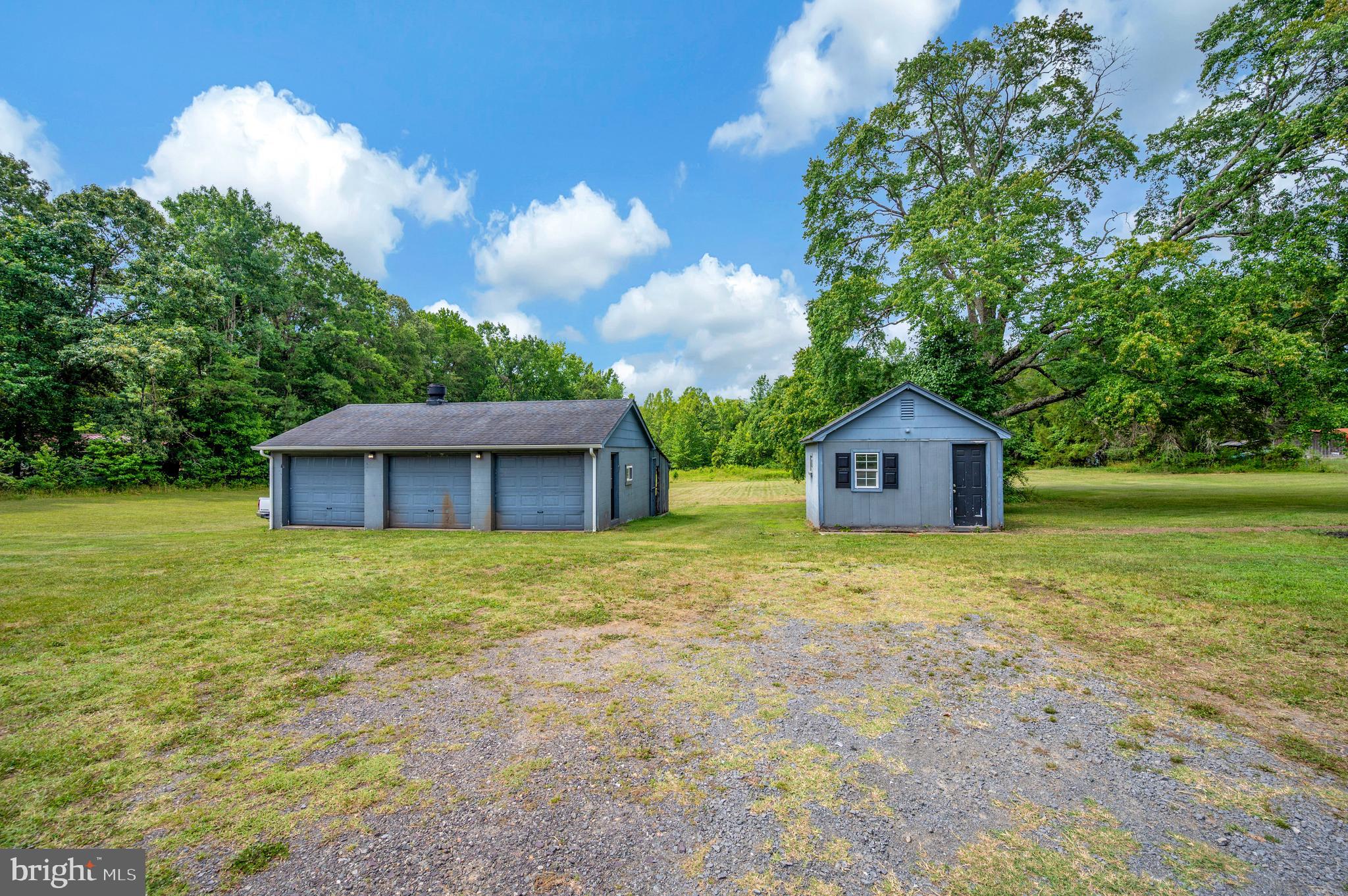 13832 Post Oak Road Spotsylvania, VA 22551 - Photo 11 of 62 3 Car Detached Garage and Storage Shed