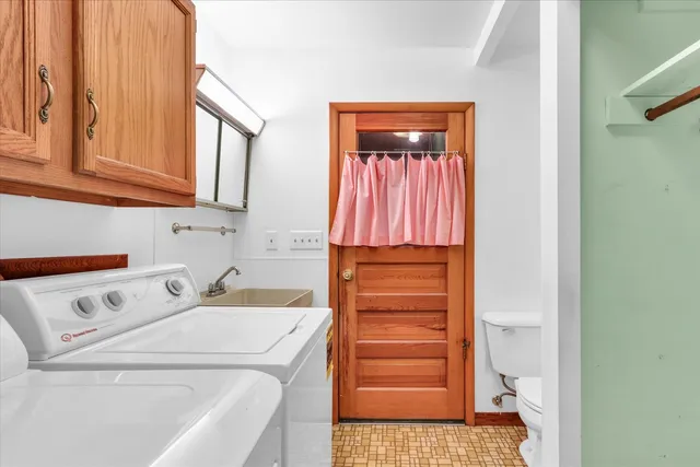 $174,900 | 2011 Prairie View Drive, Urbana, IL 61802