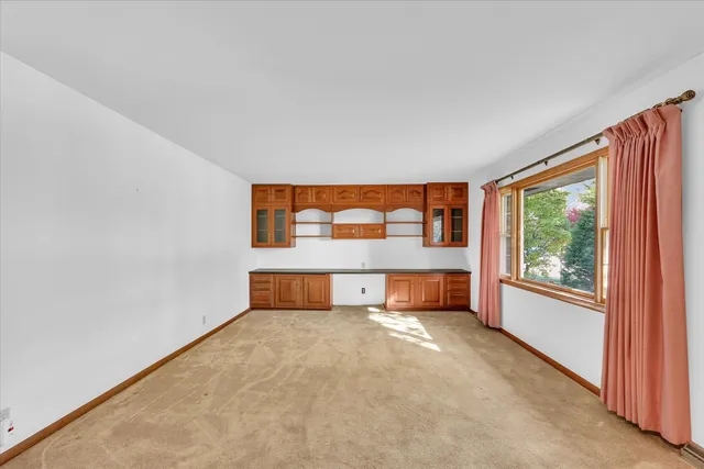 $174,900 | 2011 Prairie View Drive, Urbana, IL 61802