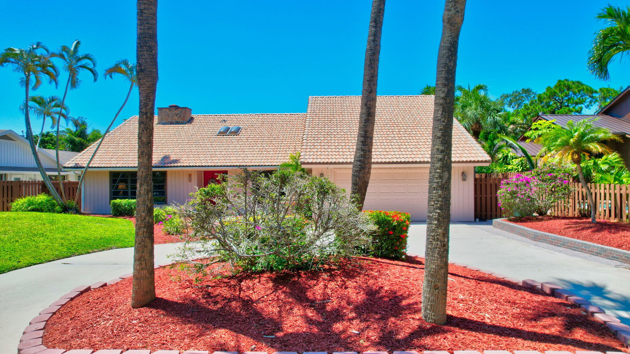 840 Southwest 20th Street Boca Raton, FL 33486 - Photo 40 of 48 Well manicured landscaping