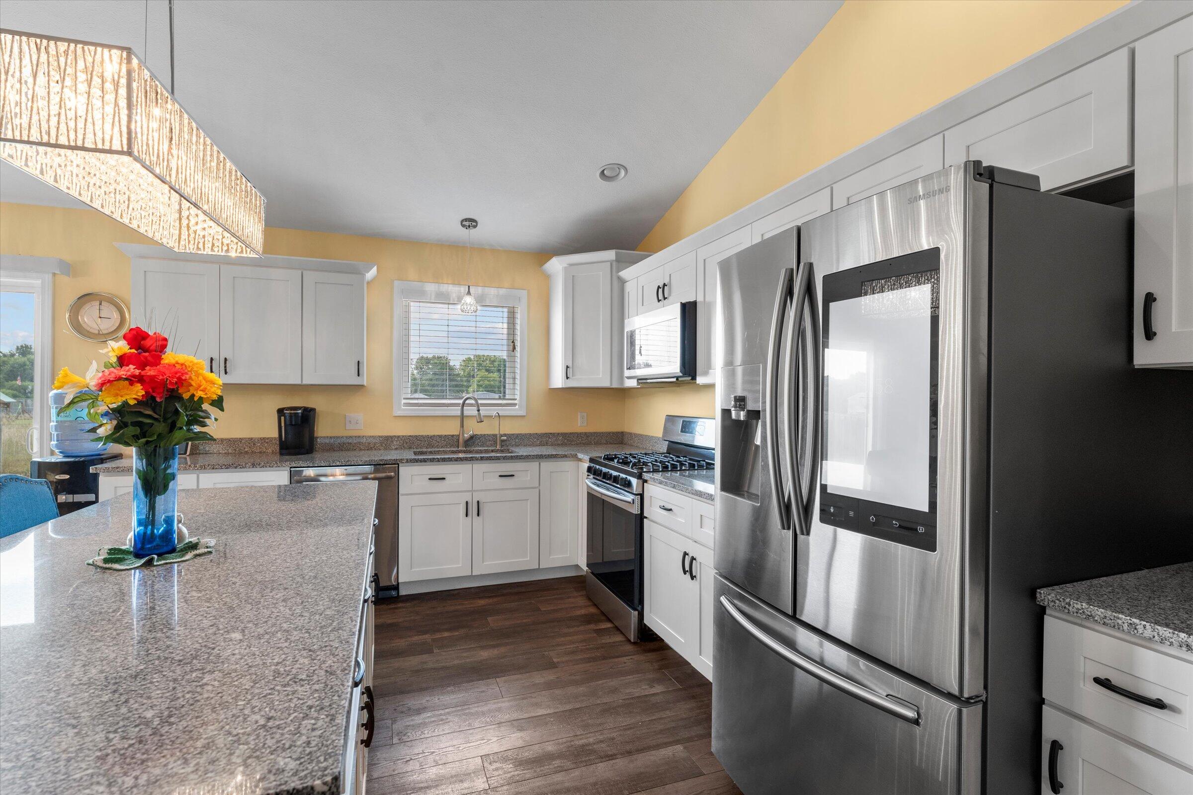 71304 Ilean Road Edwardsburg, MI 49112 - Photo 10 of 32 11-DSC02912