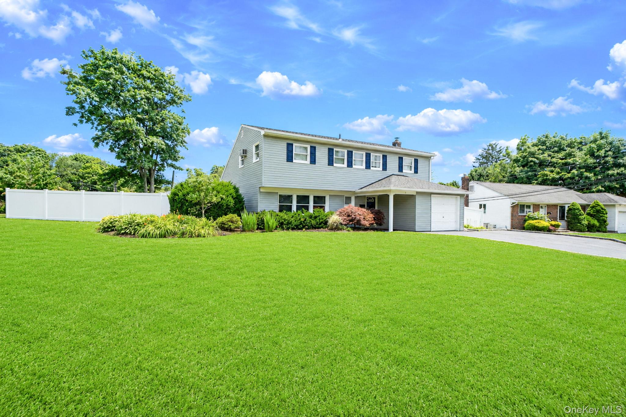 1 Blue Spruce Lane Commack, NY 11725 - Photo 2 of 33