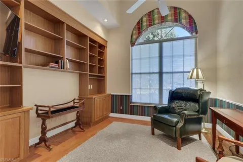 $990,000 | 4594 Snowy Egret Drive, Naples, FL 34119