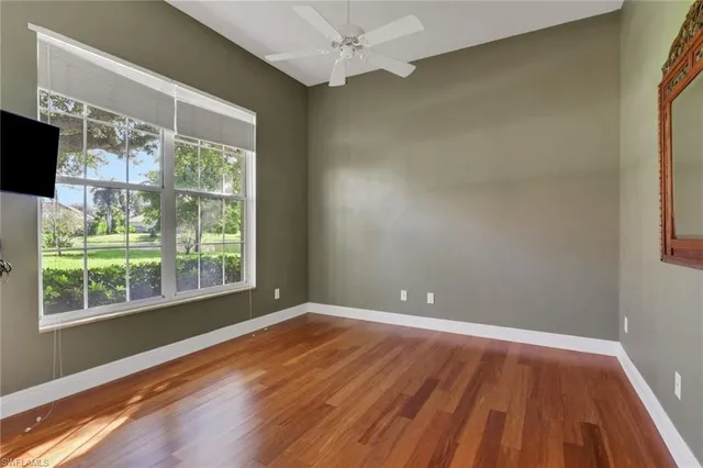 $990,000 | 4594 Snowy Egret Drive, Naples, FL 34119