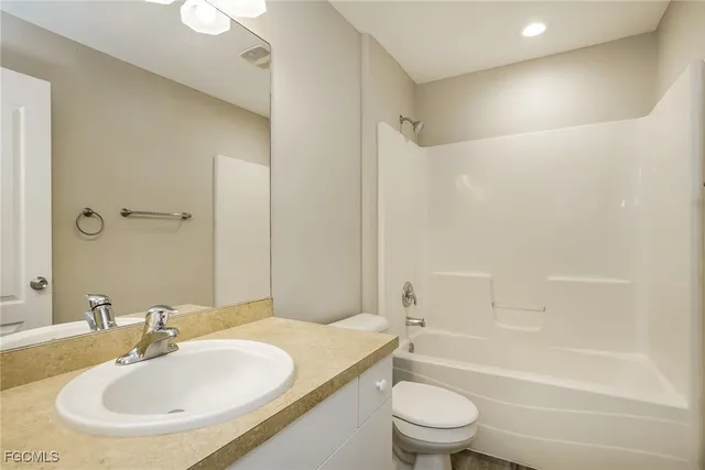 $1,490 | 3016 65th Street West, Lehigh Acres, FL 33971