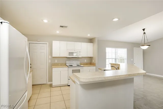 $1,490 | 3016 65th Street West, Lehigh Acres, FL 33971