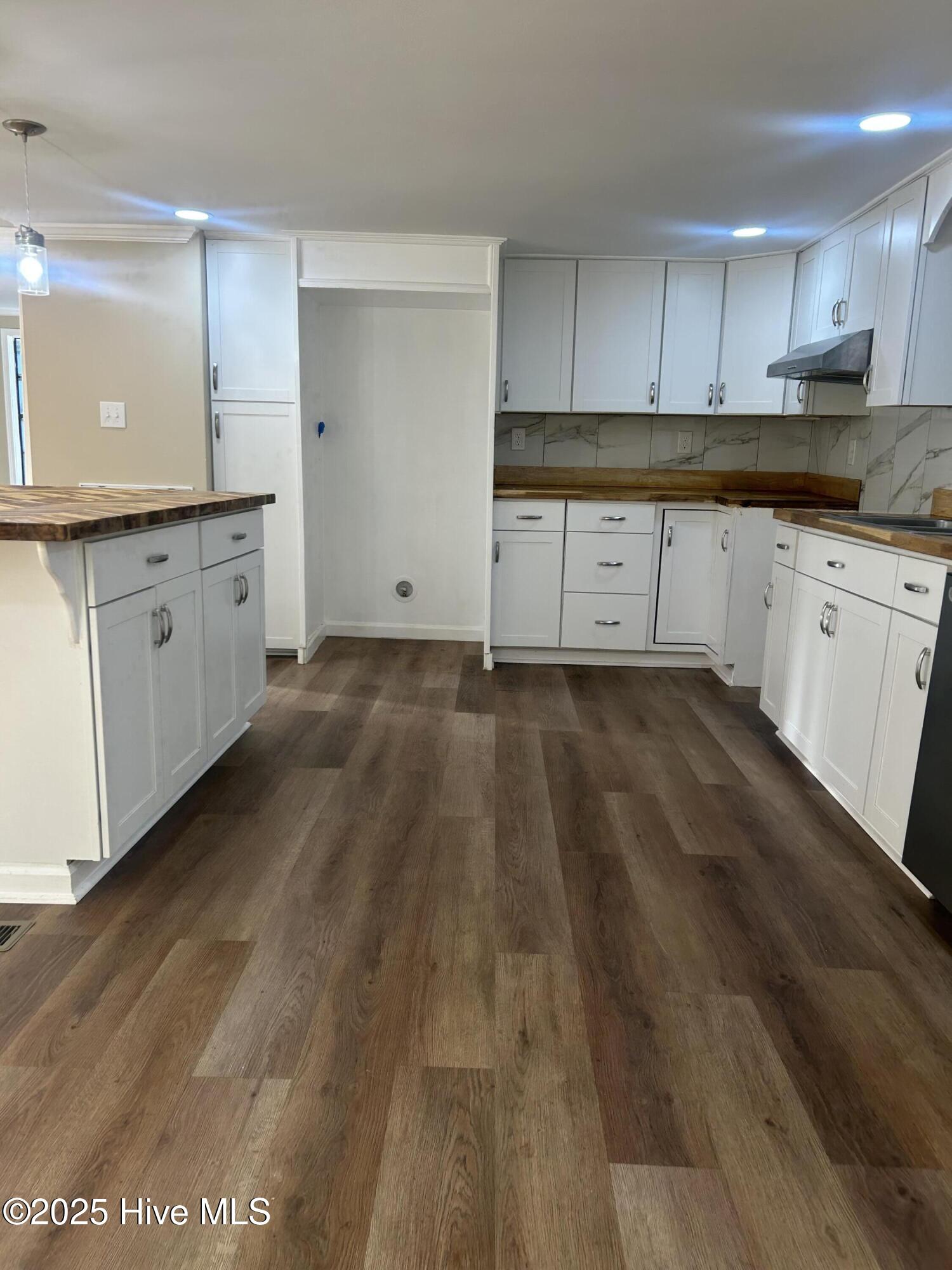 3292 Sargett Brown Road Deep Run, NC 28525 - Photo 4 of 60 IMG_0353