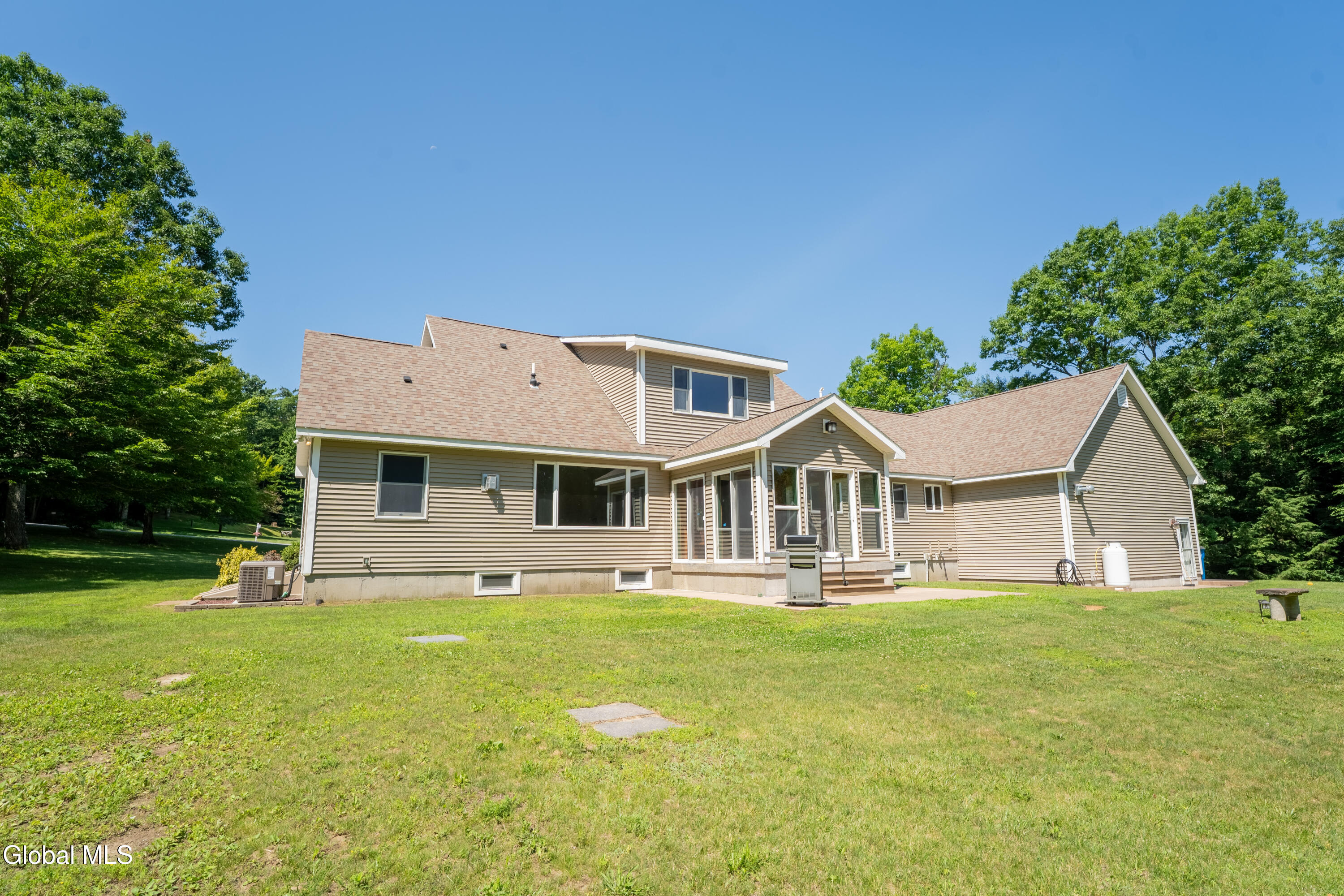 152 Memory Lane Perth, NY 12010 - Photo 36 of 37 152 Memory-37
