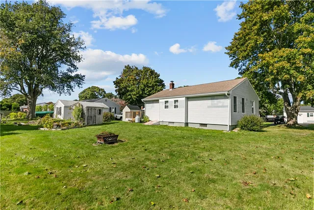 $3,000 | 12 Phillips Avenue, Middletown, RI 02842