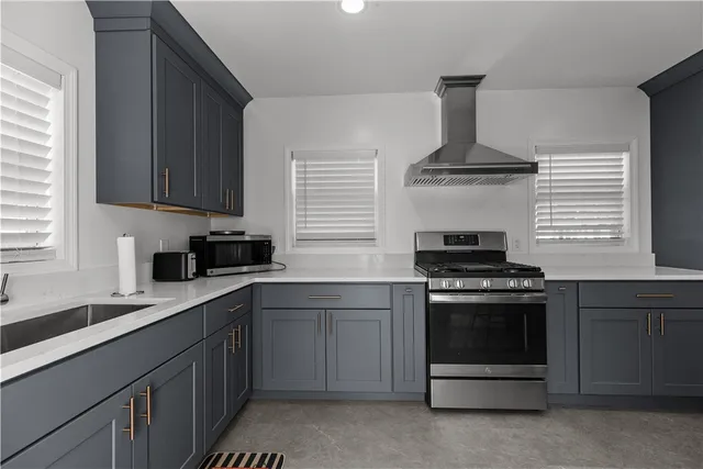 $3,000 | 12 Phillips Avenue, Middletown, RI 02842