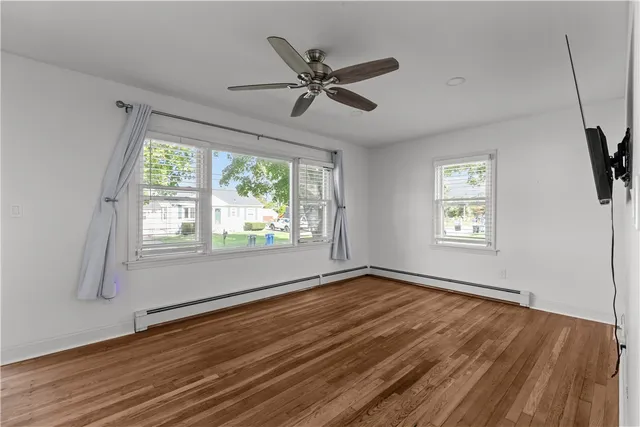 $3,000 | 12 Phillips Avenue, Middletown, RI 02842