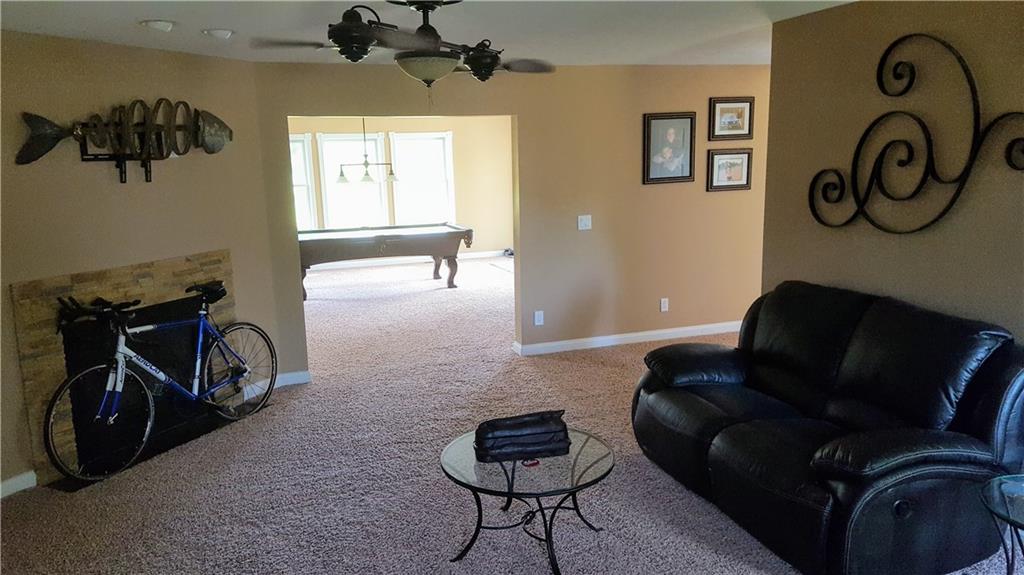 12625 Walrond Road Fishers, IN 46037 - Photo 4 of 27 Gallery Image 4