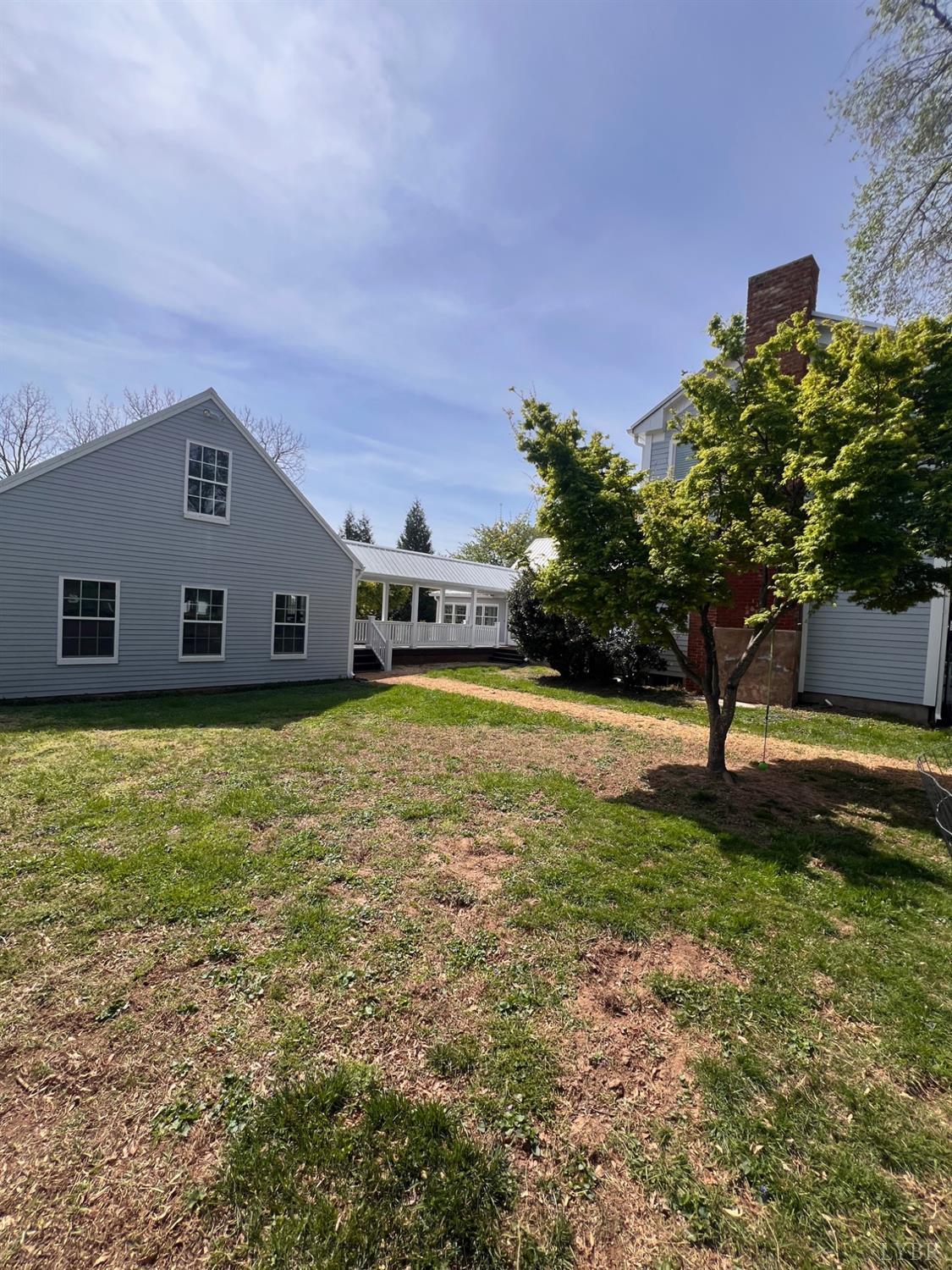 260 North Main Street Amherst, VA 24521 - Photo 8 of 54