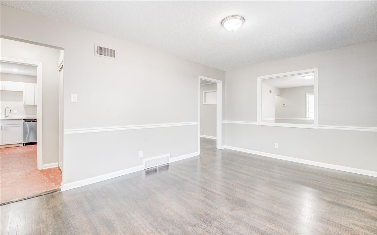 4124 Chippewa Road Memphis, TN 38118 - Photo 3 of 25 Gallery Image 3