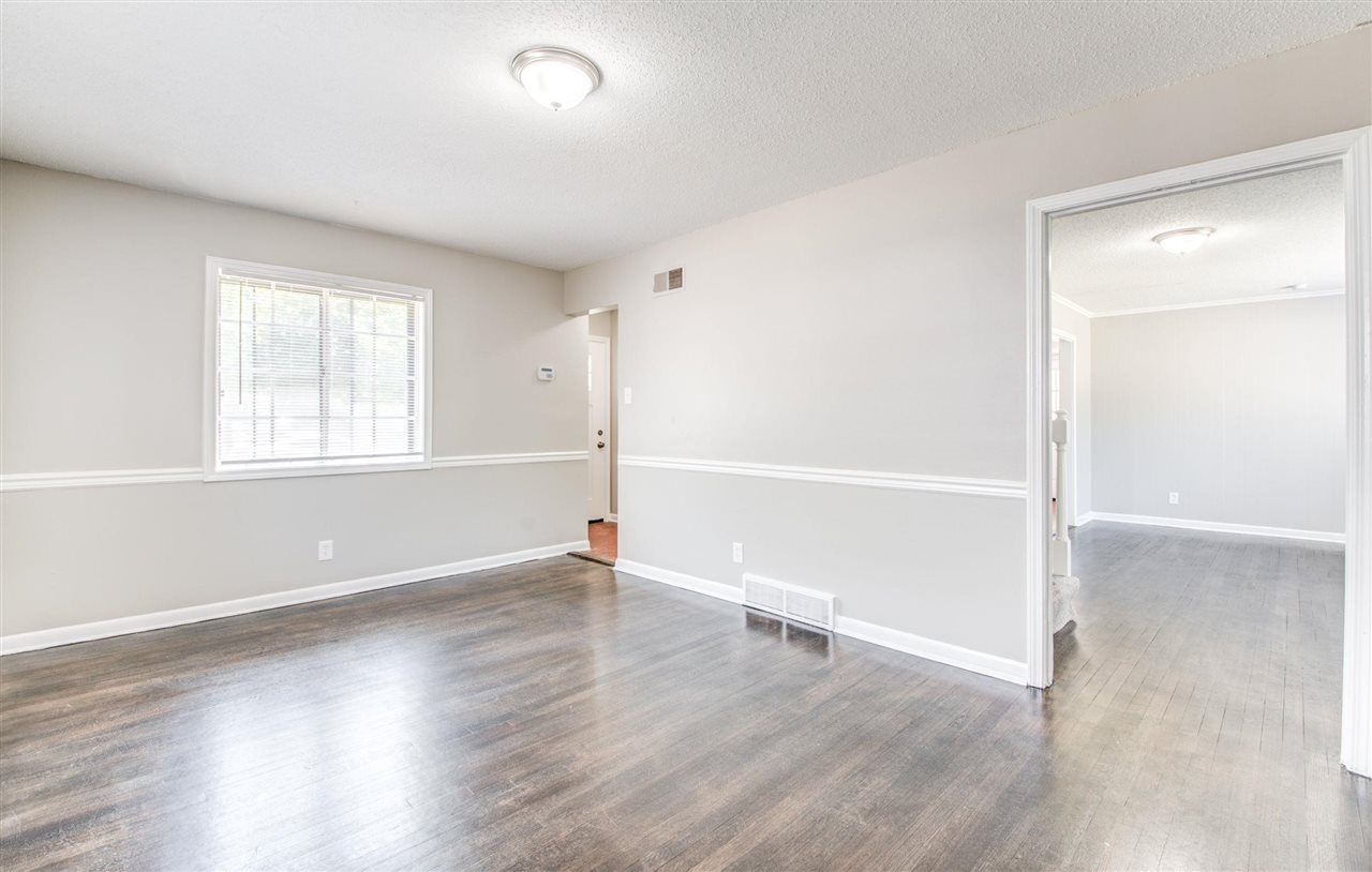4124 Chippewa Road Memphis, TN 38118 - Photo 4 of 25 Gallery Image 4