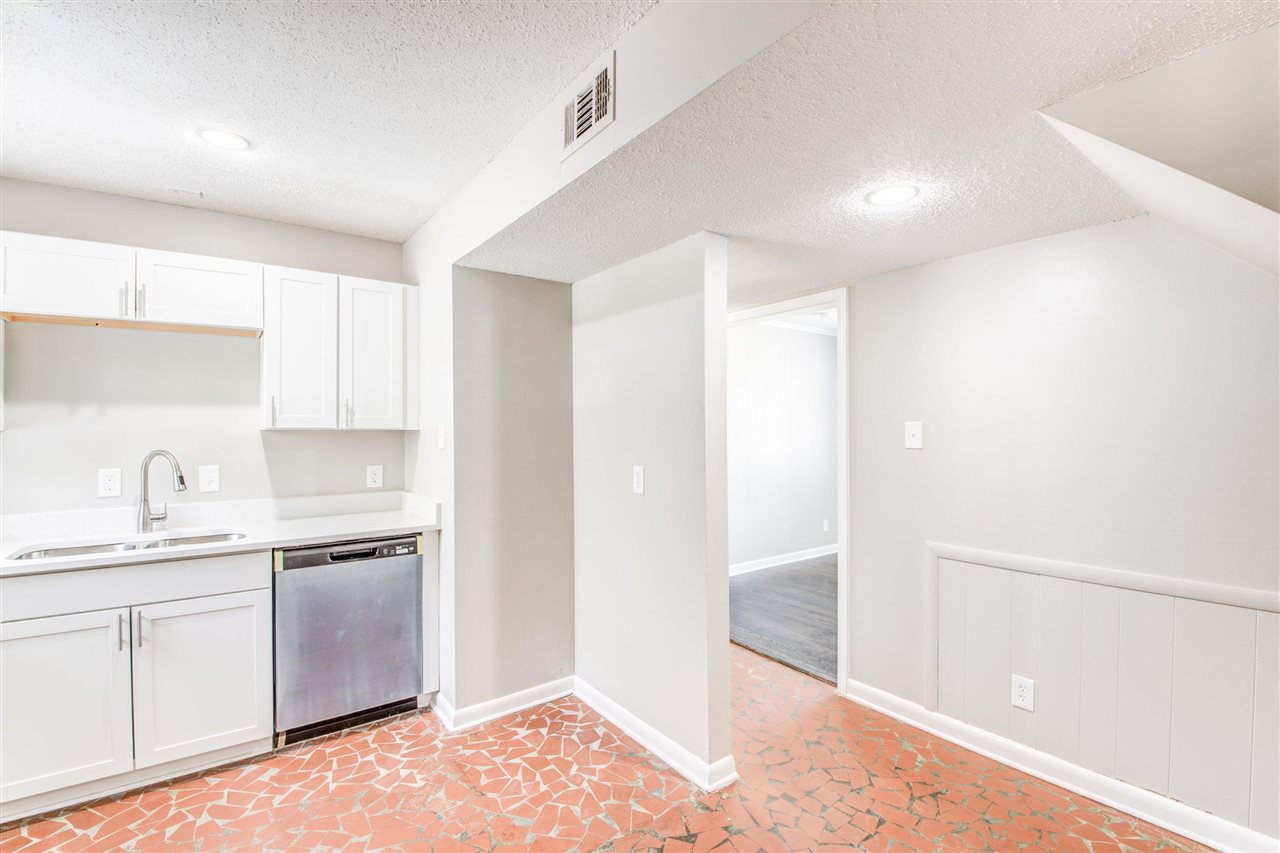 4124 Chippewa Road Memphis, TN 38118 - Photo 7 of 25 Gallery Image 7