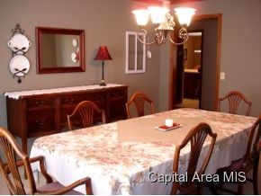 2601 Cedar Pond Drive Springfield, IL 62702 - Photo 9 of 24 Gallery Image 9