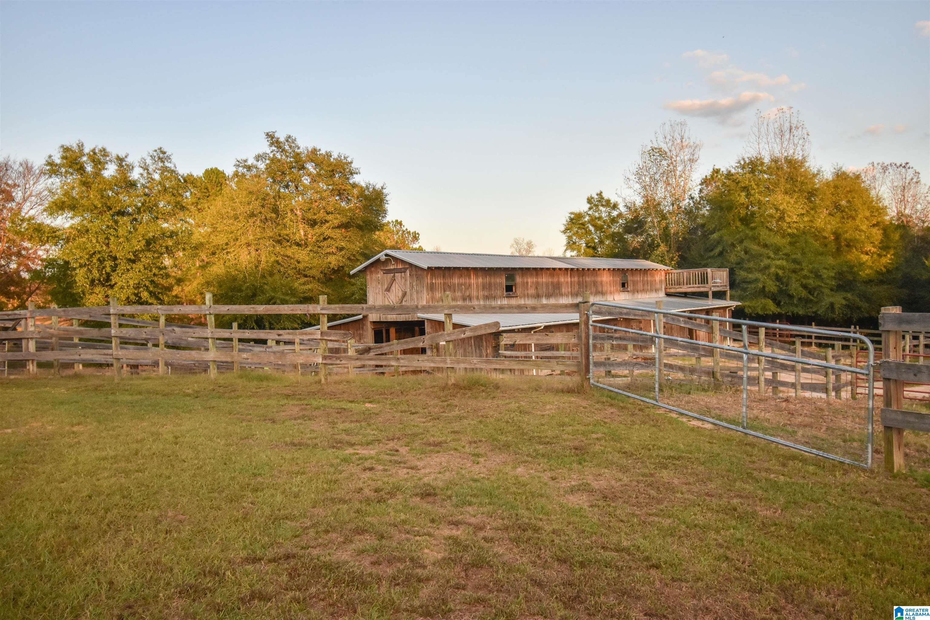 10908 Myers Road Moundville, AL 35474 - Photo 14 of 50