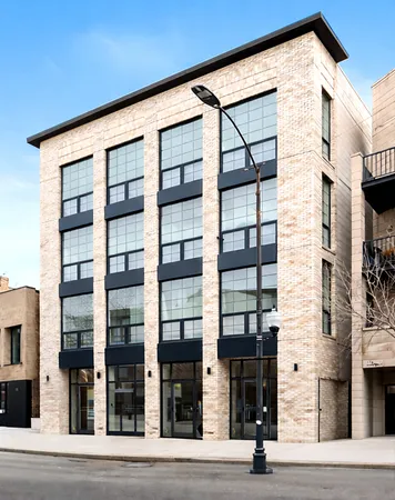 $965,000 | 2129 North Damen Avenue, Unit 2S, Chicago, IL 60647