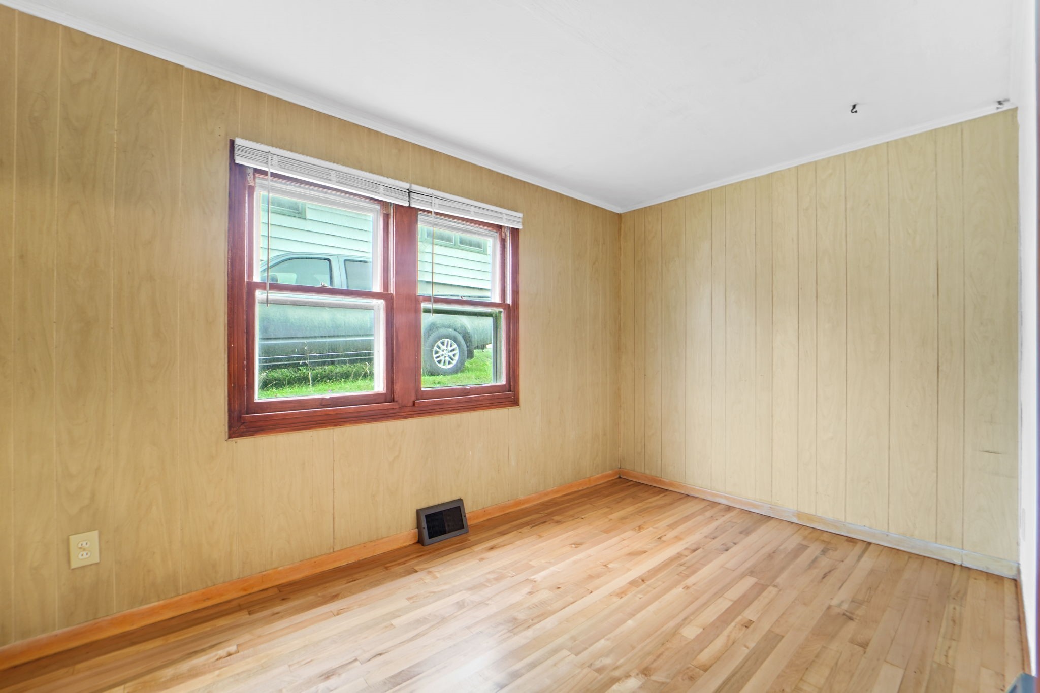 26 Hooper Road Endwell, NY 13760 - Photo 12 of 30 Gallery Image 12