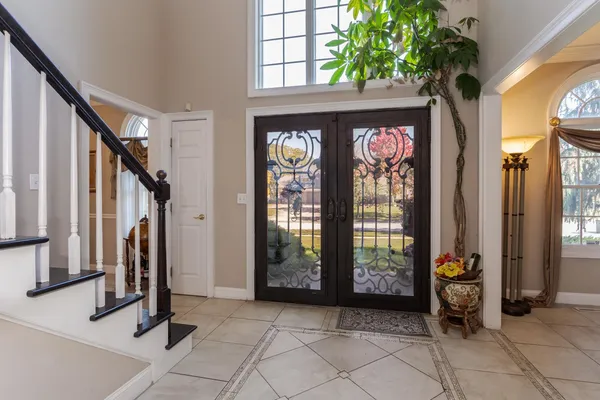 $948,800 | 7 Smokey Court, Bloomington, IL 61704