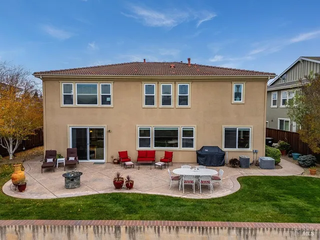 $1,325,000 | 544 Lansing Circle, Benicia, CA 94510