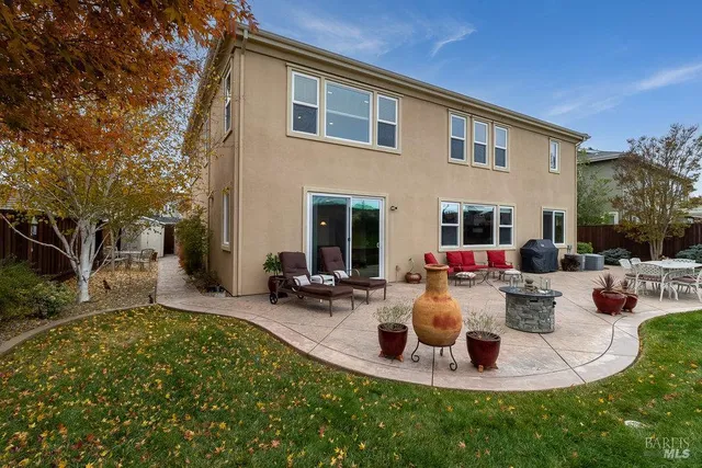 $1,325,000 | 544 Lansing Circle, Benicia, CA 94510