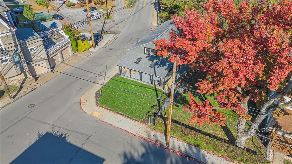 601 Center Avenue Pittsburgh, PA 15202 - Photo 35 of 48 a view of swimming pool with sitting area