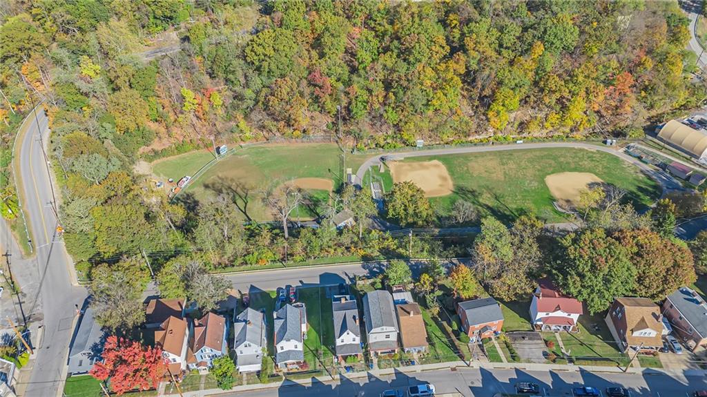 601 Center Avenue Pittsburgh, PA 15202 - Photo 40 of 48