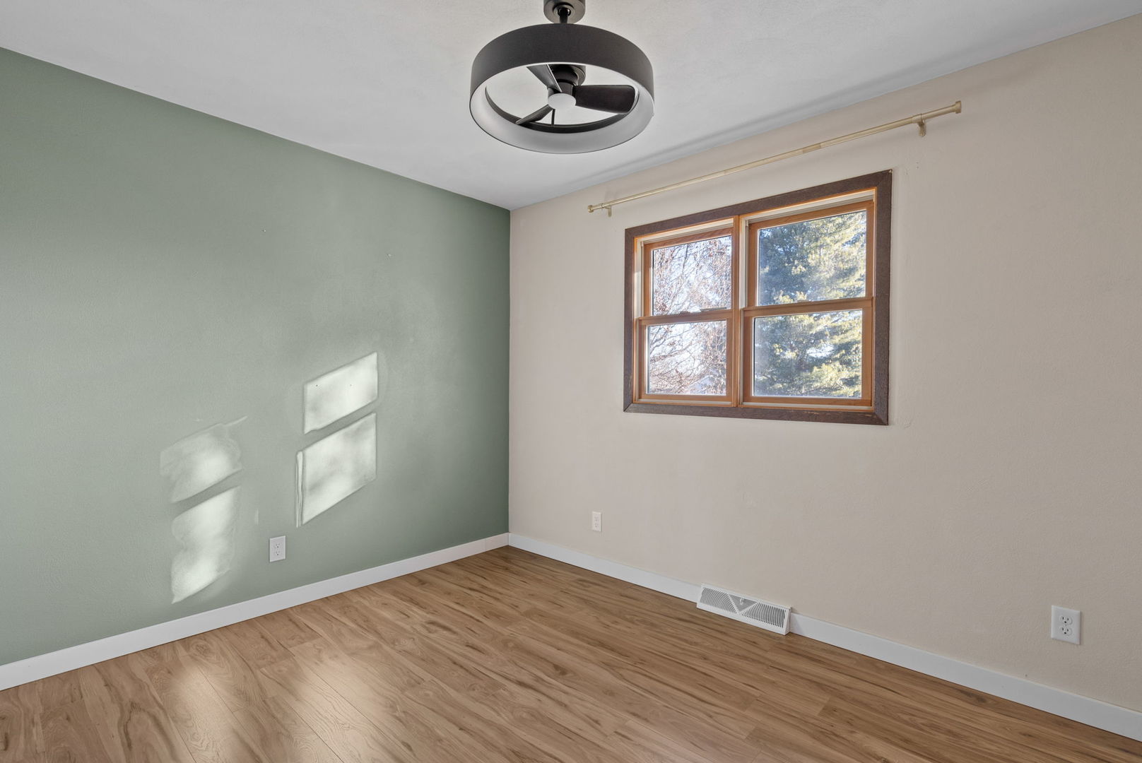 903 17th Street Viola, IL 61486 - Photo 15 of 38