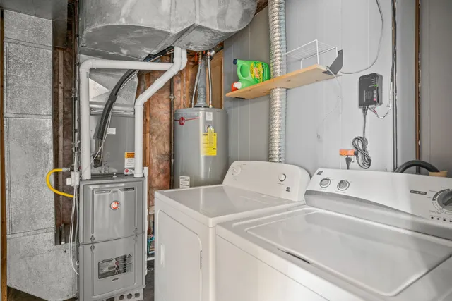 $205,000 | 903 17th Street, Viola, IL 61486