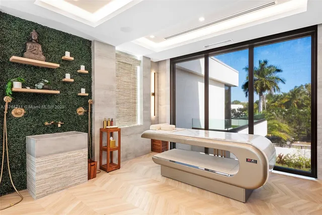 $39,500,000 | 501 Middle River Drive, Fort Lauderdale, FL 33304