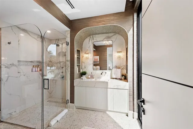 $39,500,000 | 501 Middle River Drive, Fort Lauderdale, FL 33304