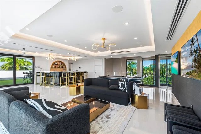 $39,500,000 | 501 Middle River Drive, Fort Lauderdale, FL 33304