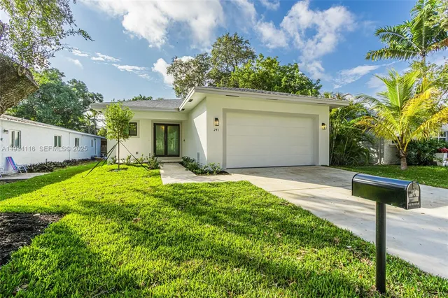 $749,900 | 241 Southwest 4th Street, Dania Beach, FL 33004