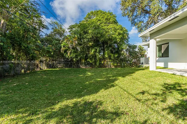 $749,900 | 241 Southwest 4th Street, Dania Beach, FL 33004