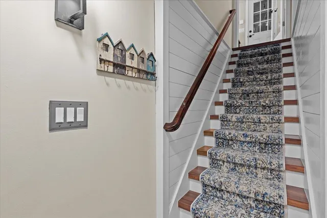 $499,000 | 23 Duval Street, South Burlington, VT 05403