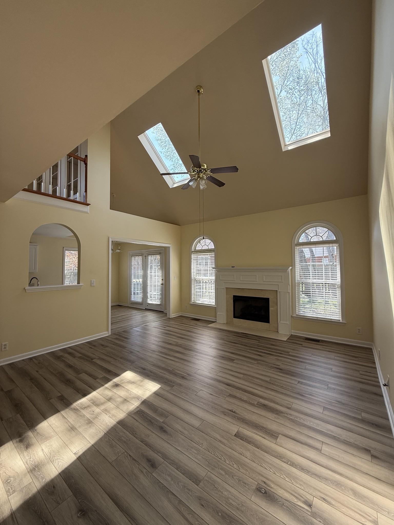 222 Mandella Way Murfreesboro, TN 37127 - Photo 4 of 35