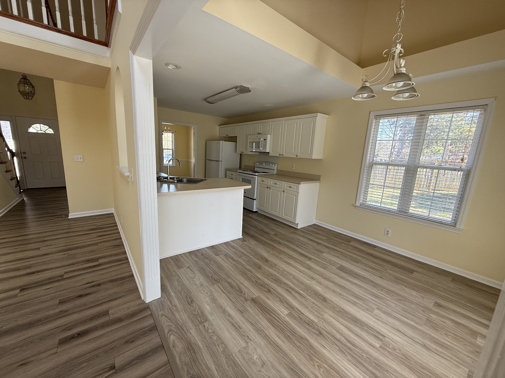 222 Mandella Way Murfreesboro, TN 37127 - Photo 5 of 35