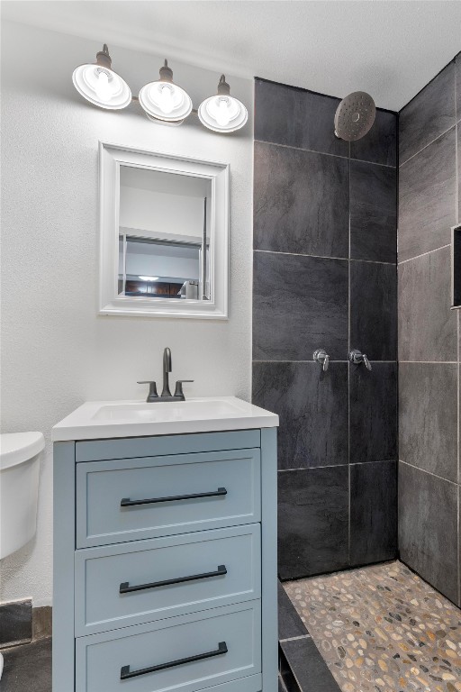 1100 High Road San Marcos, TX 78666 - Photo 20 of 36 a bathroom with a sink mirror and vanity