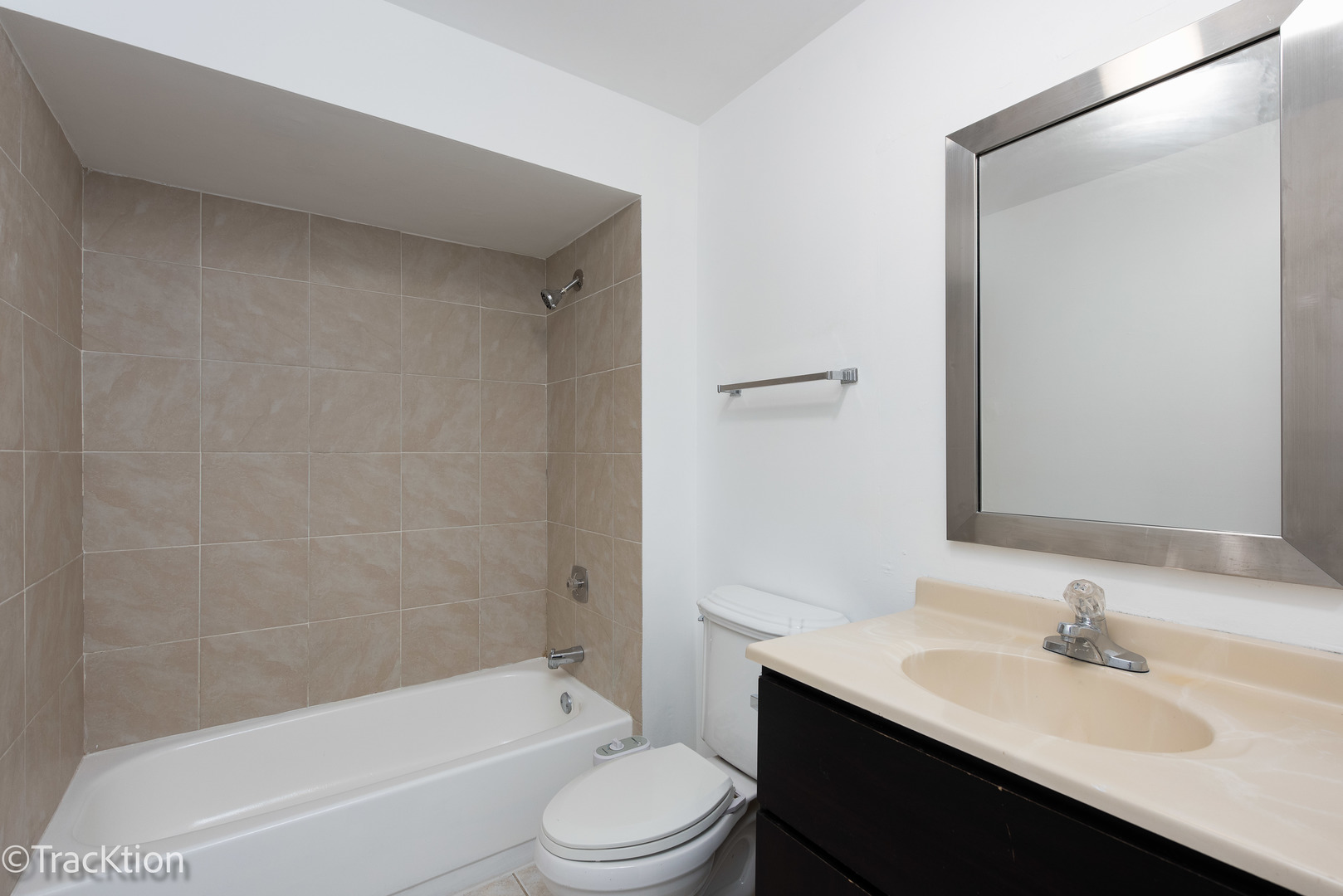 159 West Elk Trail, Unit 359 Carol Stream, IL 60188 - Photo 8 of 10