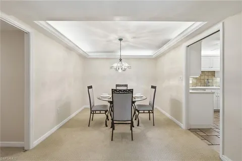 $999,000 | 3951 Gulf Shore Boulevard North, Unit 302, Naples, FL 34103