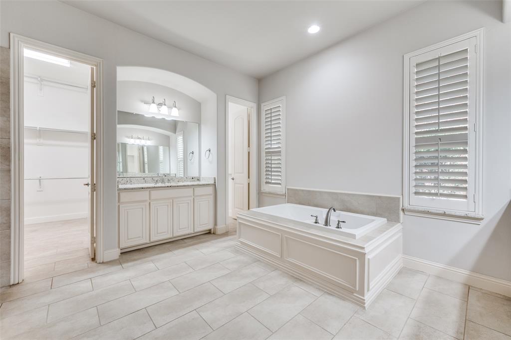 2531 Sage Ridge Drive Frisco, TX 75034 - Photo 17 of 40