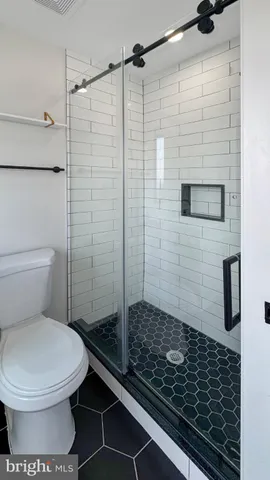 $2,900 | 1026 18th Street Northeast, Unit PH6, Washington, DC 20002