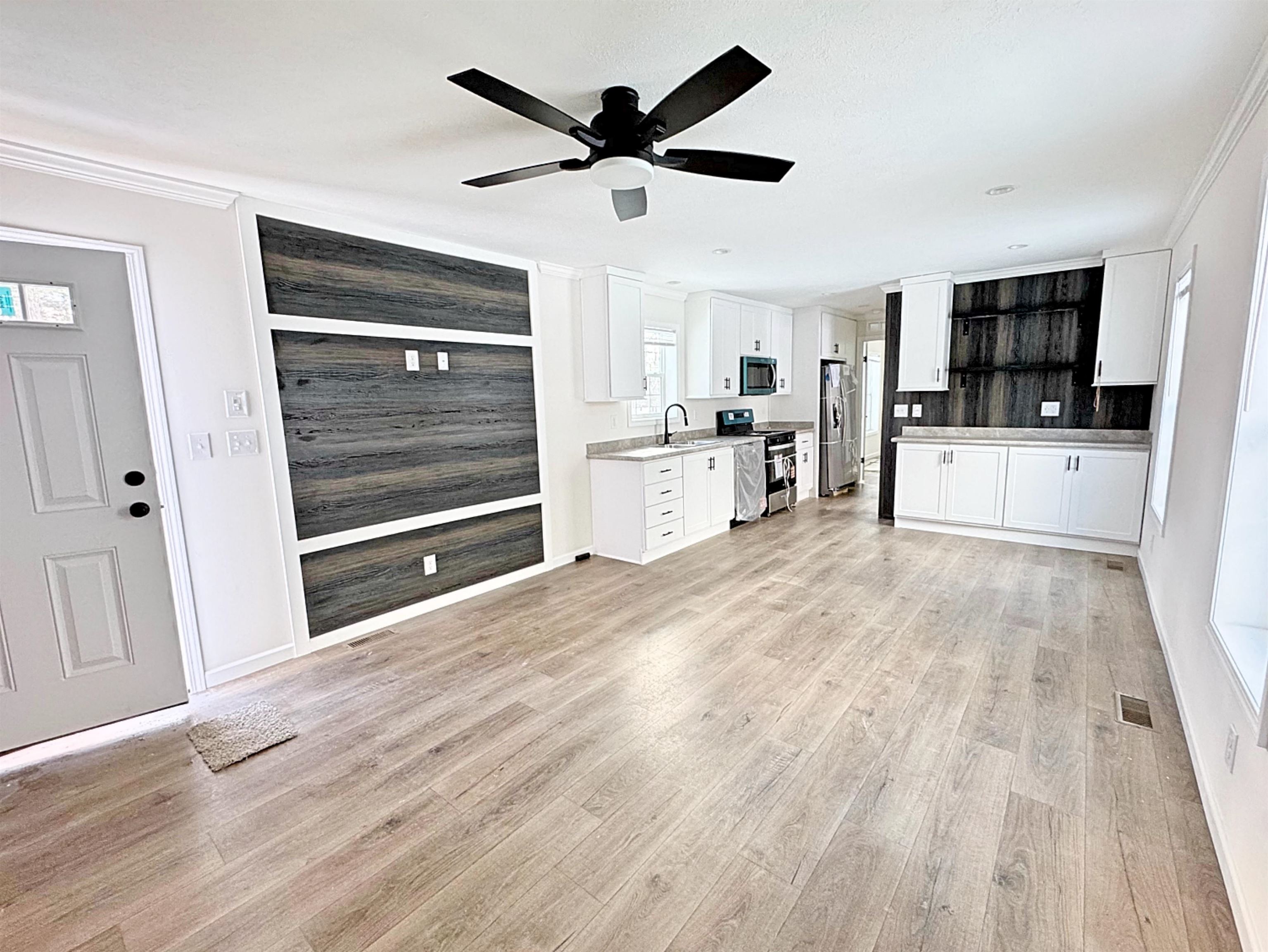 20 True Road, Unit 52 Meredith, NH 03253 - Photo 8 of 21